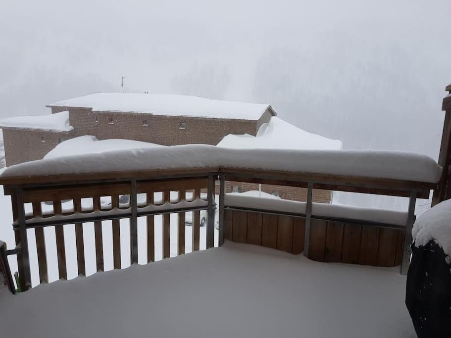 Апартаменты 2 Pieces Avec Terrasse Et Vue Sur Les Pistes Изола Экстерьер фото
